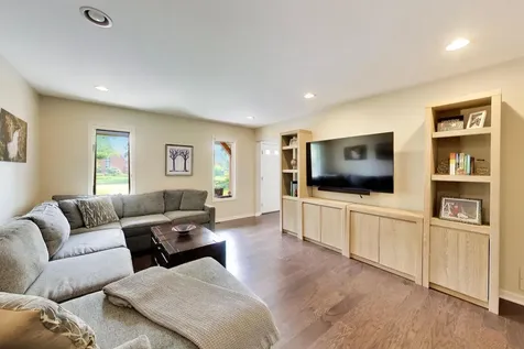 802 Wilmot Road Deerfield IL 60015