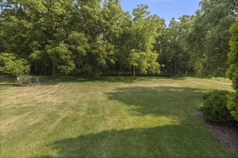 706 West Hampton Avenue Loves Park IL 61111