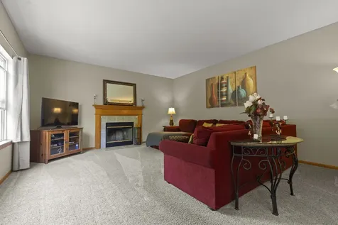 706 West Hampton Avenue Loves Park IL 61111