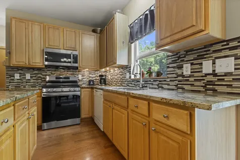 706 West Hampton Avenue Loves Park IL 61111