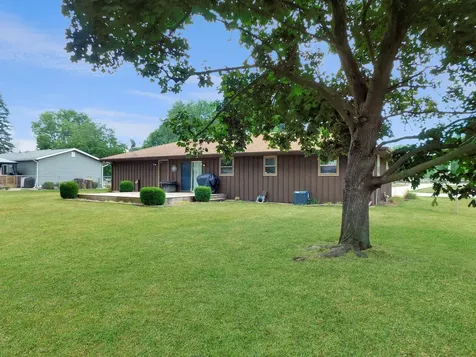 4718 Terrang Trail Machesney Park IL 61115