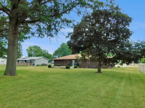 4718 Terrang Trail Machesney Park IL 61115