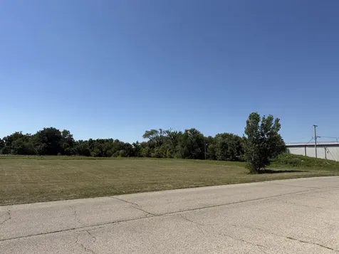 347 South Division Street Harvard IL 60033