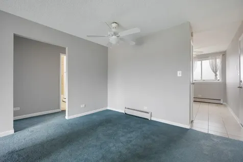 108 Boardwalk Street Elk Grove Village IL 60007