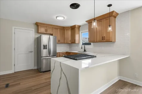 355 Hilltop Drive North Aurora IL 60542