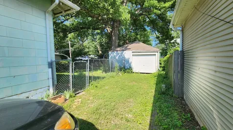 1543 26TH Street Rock Island IL 61201