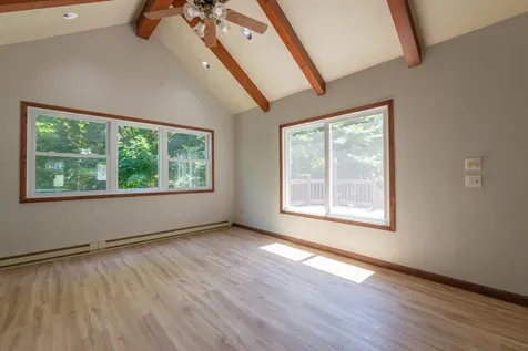 23 Elizabeth Circle Freeport IL 61032