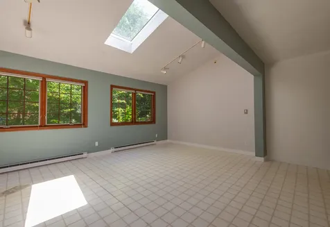 23 Elizabeth Circle Freeport IL 61032