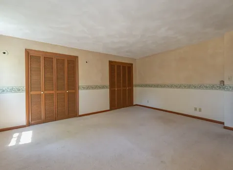 23 Elizabeth Circle Freeport IL 61032