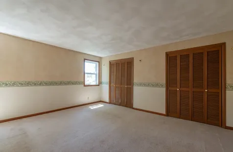23 Elizabeth Circle Freeport IL 61032