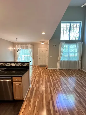 1282 Walnut Glen Drive Crystal Lake IL 60014