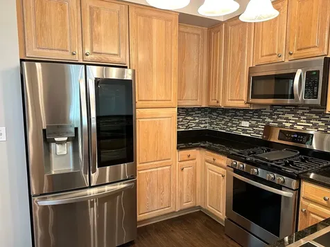 1282 Walnut Glen Drive Crystal Lake IL 60014