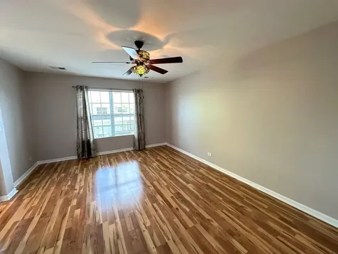 1282 Walnut Glen Drive Crystal Lake IL 60014