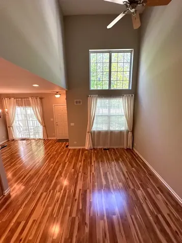 1282 Walnut Glen Drive Crystal Lake IL 60014