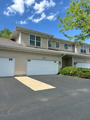 1282 Walnut Glen Drive Crystal Lake IL 60014