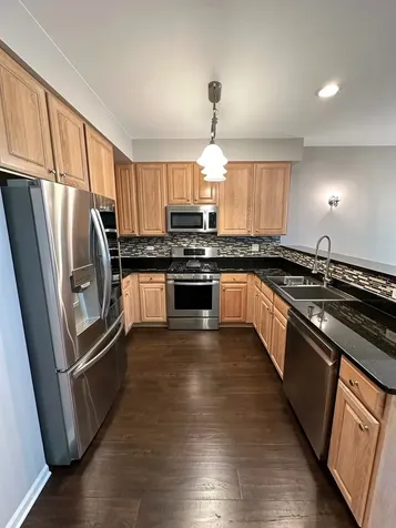 1282 Walnut Glen Drive Crystal Lake IL 60014