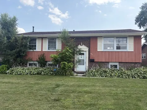 5535 131ST Street Crestwood IL 60418