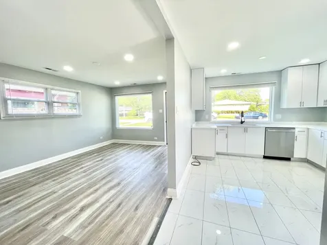 15822 South Ashland Avenue Harvey IL 60426