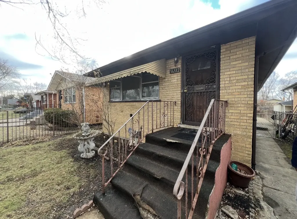 11532 South Morgan Street Chicago IL 60643