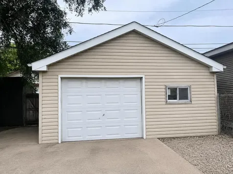 4844 West Gunnison St Street Chicago IL 60638