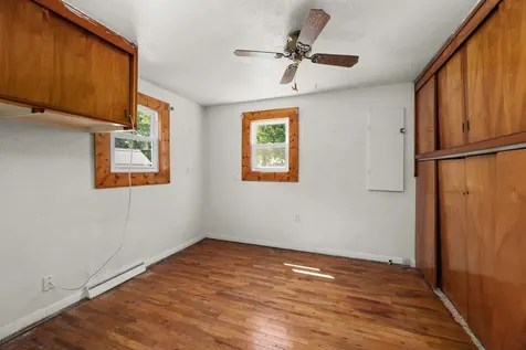 3424 2ND Street East Moline IL 61244