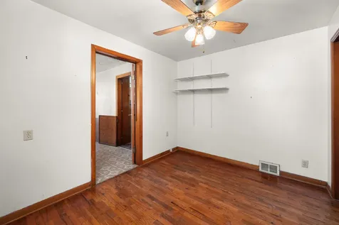 3424 2ND Street East Moline IL 61244