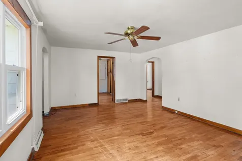 3424 2ND Street East Moline IL 61244