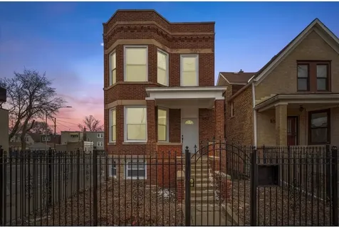 957 North Central Park Avenue Chicago IL 60651