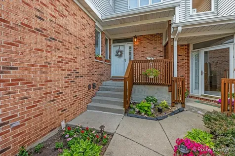 228 Charlotte Place Cary IL 60013
