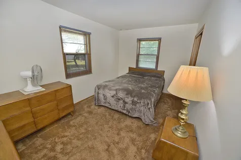 1104 North 29th Road Utica IL 61373