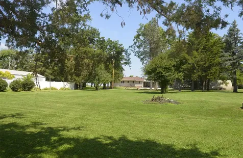 1104 North 29th Road Utica IL 61373