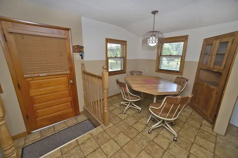 1104 North 29th Road Utica IL 61373