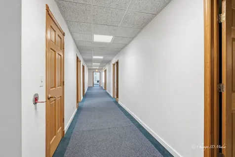 5844 North Milwaukee Avenue Chicago IL 60646