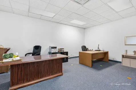 5844 North Milwaukee Avenue Chicago IL 60646