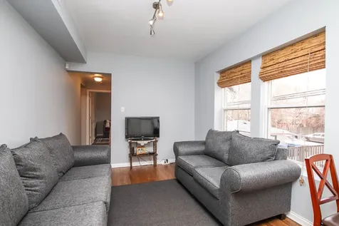 1626 West Farwell Avenue Chicago IL 60626