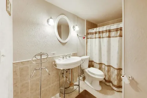 1435 Quincy Bridge Court Bartlett IL 60103
