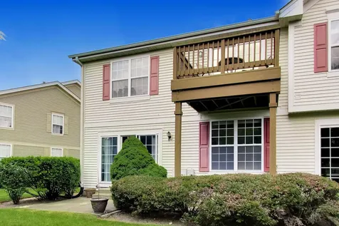 1435 Quincy Bridge Court Bartlett IL 60103