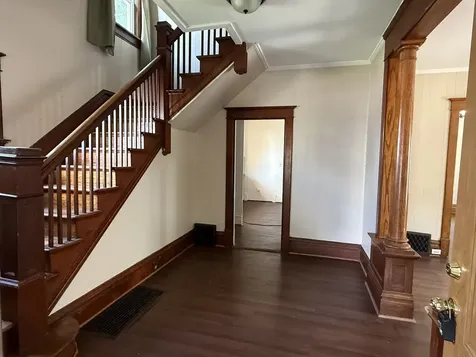 108 6TH Avenue Sterling IL 61081