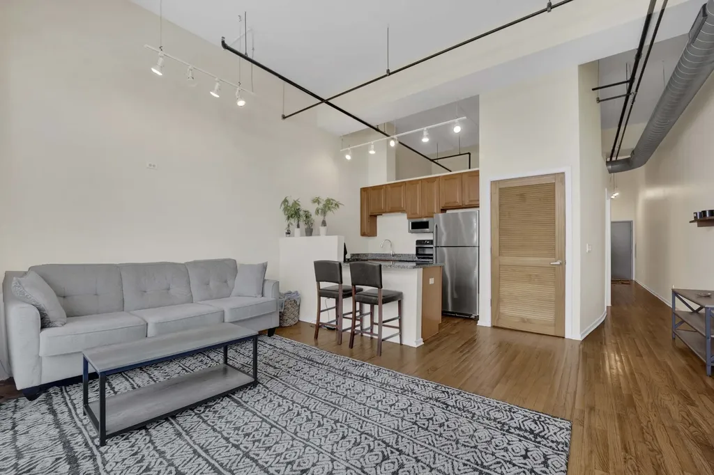 1645 West Ogden Avenue Chicago IL 60612