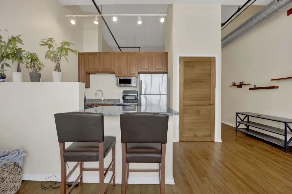 1645 West Ogden Avenue Chicago IL 60612