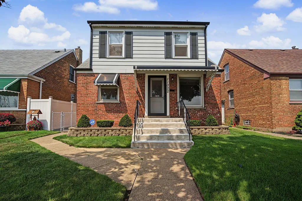 11022 South State Line Road Chicago IL 60617