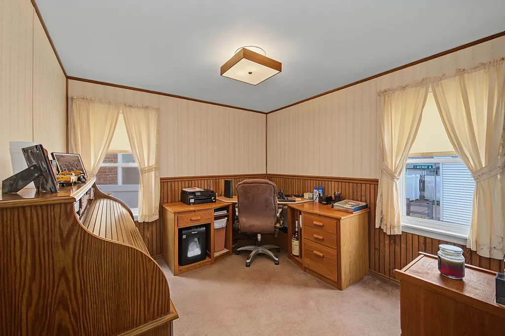 11022 South State Line Road Chicago IL 60617