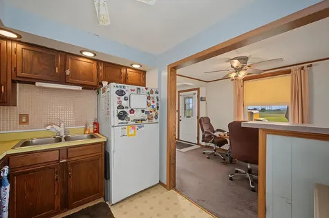 11022 South State Line Road Chicago IL 60617