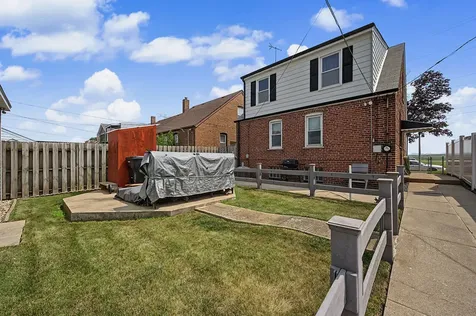 11022 South State Line Road Chicago IL 60617
