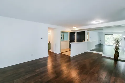 1275 East Baldwin Lane Palatine IL 60074