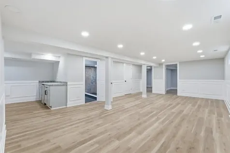 657 East 100th Place Chicago IL 60628