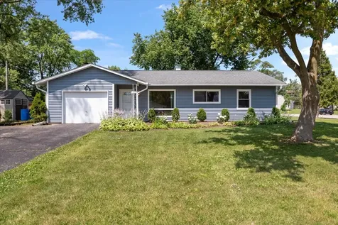 500 Cherry Circle Glenview IL 60025
