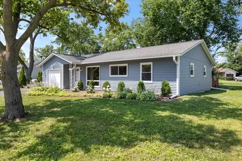 500 Cherry Circle Glenview IL 60025