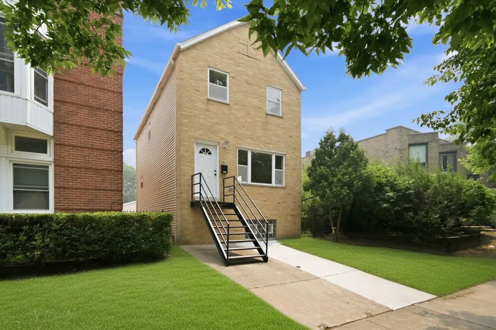 3343 South Michigan Avenue Chicago IL 60616