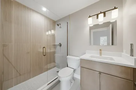 3343 South Michigan Avenue Chicago IL 60616